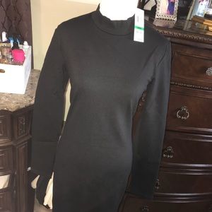 BARIII LONG SLEEVE BACK LESS Dress. Size L